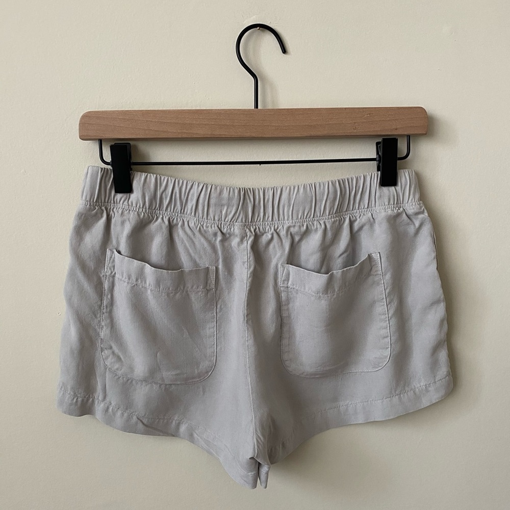 Drawstring Side Button Shorts - Picture 2 of 4